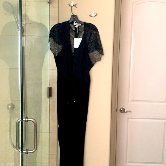 New Diane con furstenberg black lace shoulder jumpsuit - Picture 1 of 6